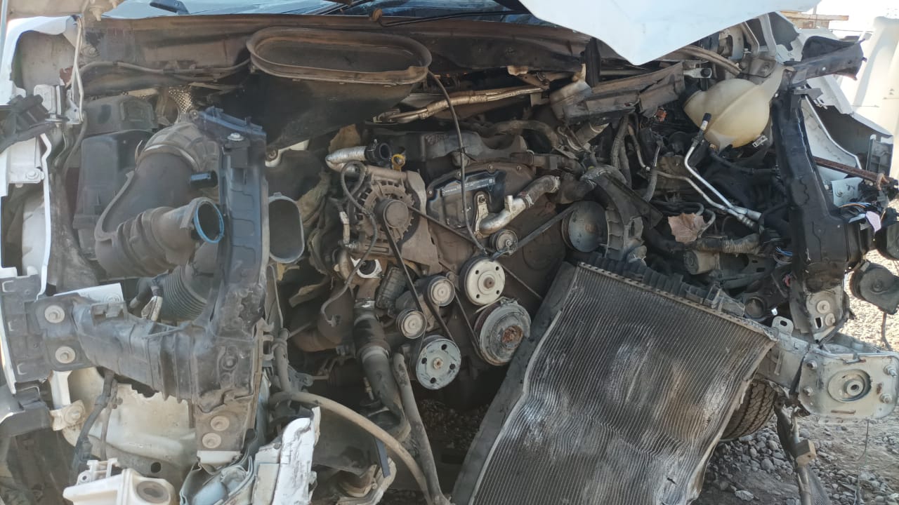 SPOILER CAMIóN Ford TRANSIT 2018  USADO  EN DESARME